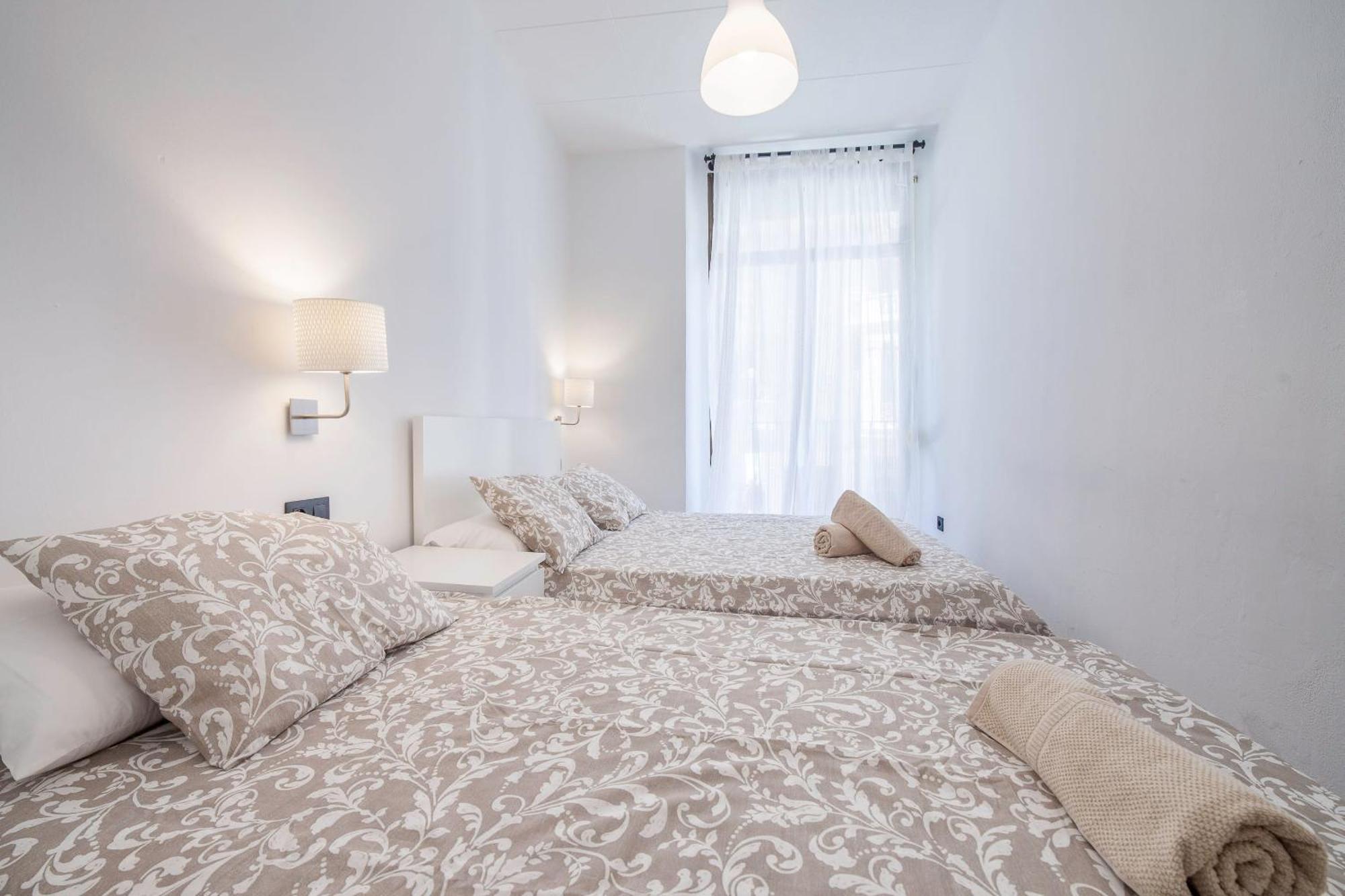 Hostel Raval Botella Private *